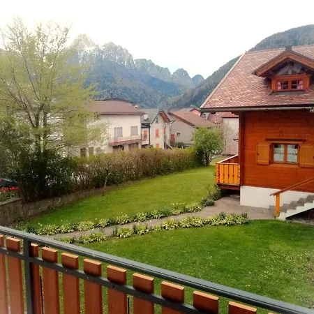 Semesterbostad Casa Spiz
